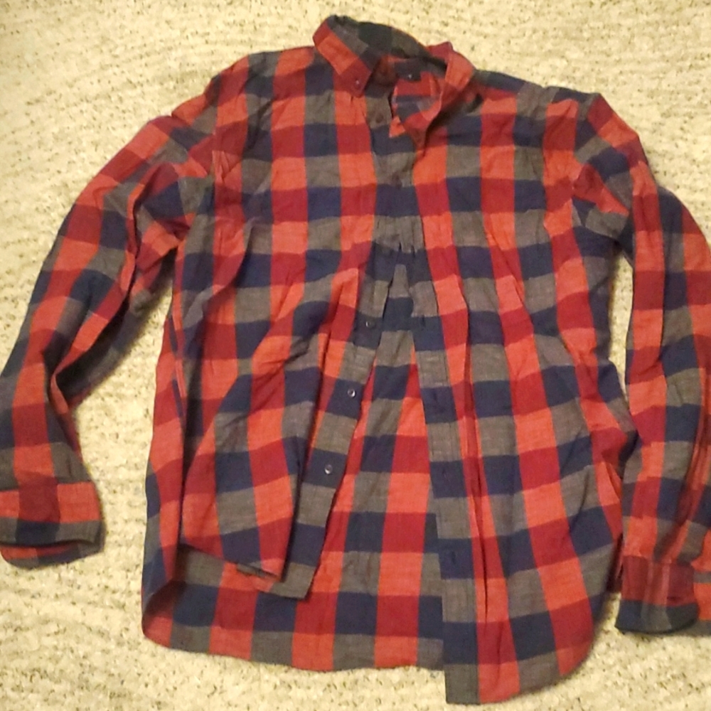 Plaid button up blue and red slim fit XL